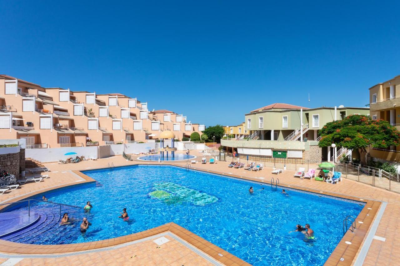 Home2Book Apart Costa Adeje, Pool Costa Adeje (Tenerife) Exteriör bild